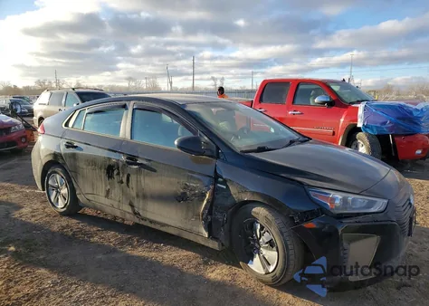 2018 Hyundai Ioniq Blue из США, поврежденный, VIN KMHC65LC9JU073503